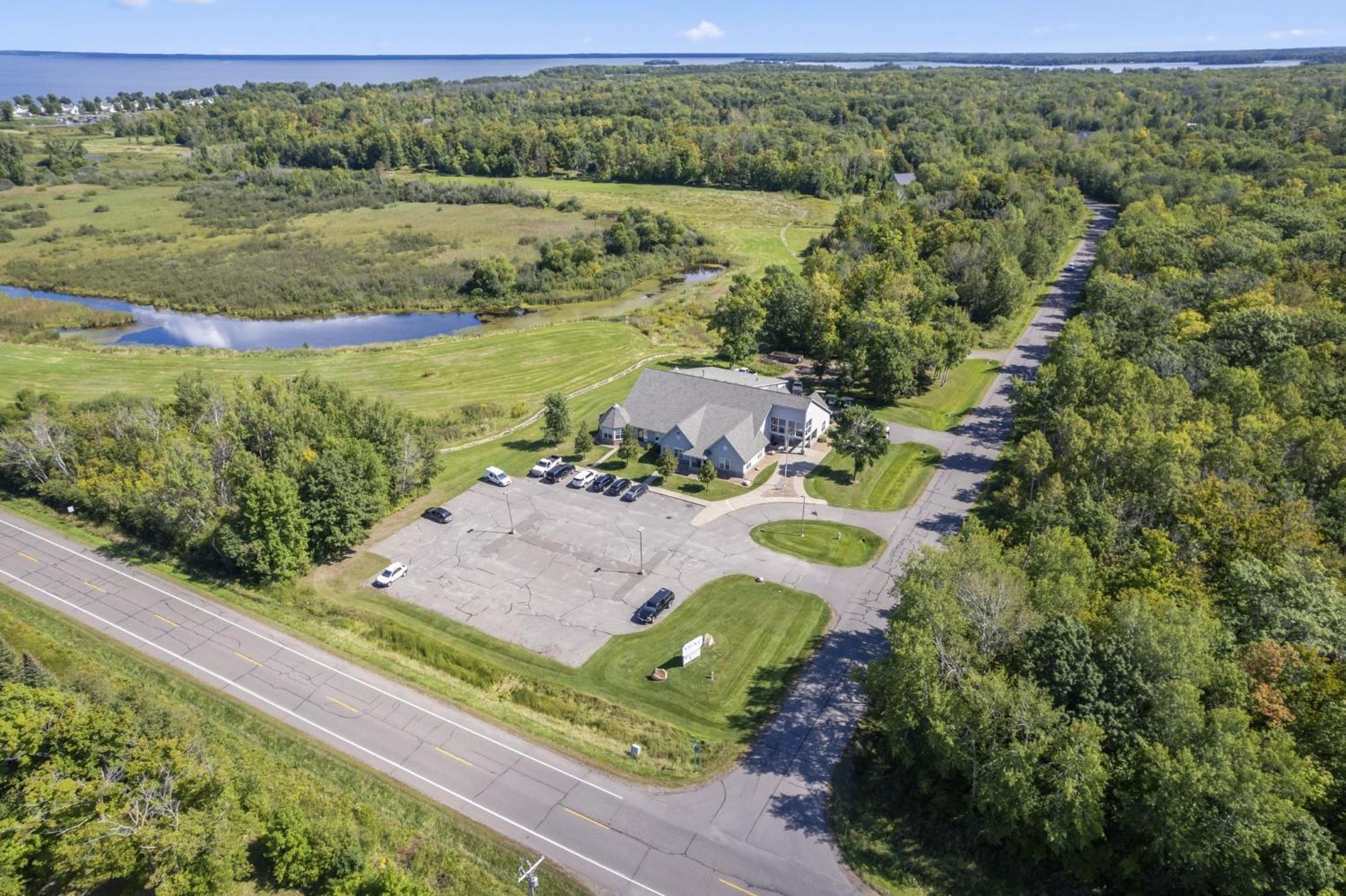 Village At Izatys Bayview Exterior photo